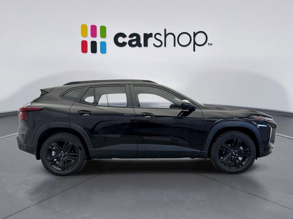 used 2025 Chevrolet Trax car, priced at $24,300