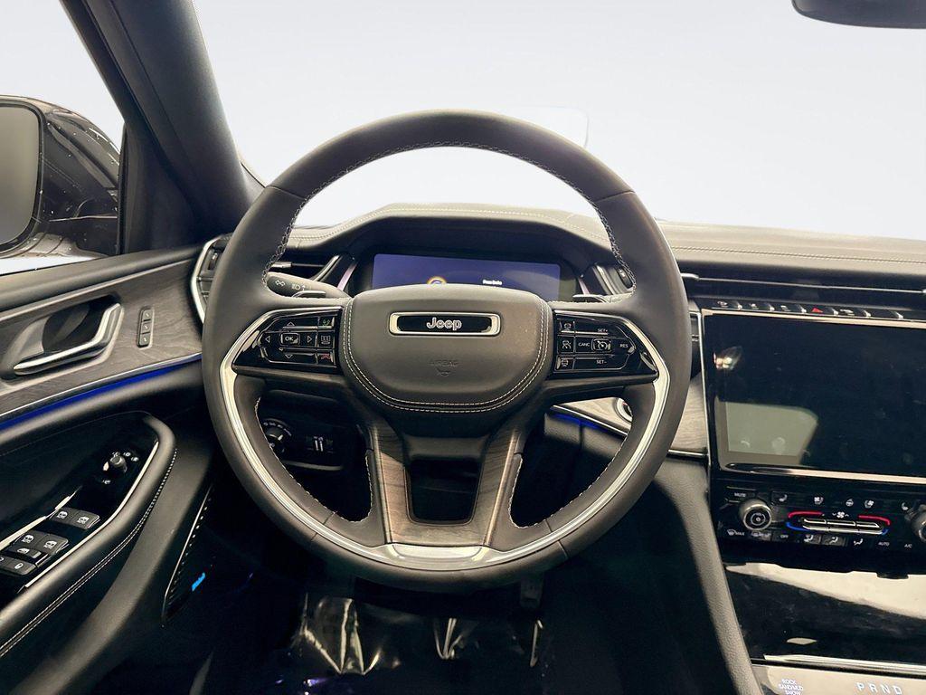 used 2023 Jeep Grand Cherokee L car, priced at $38,400
