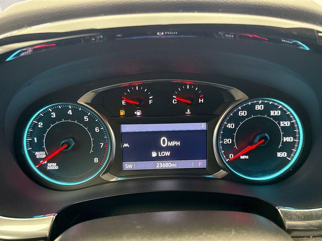 used 2023 Chevrolet Traverse car, priced at $31,199