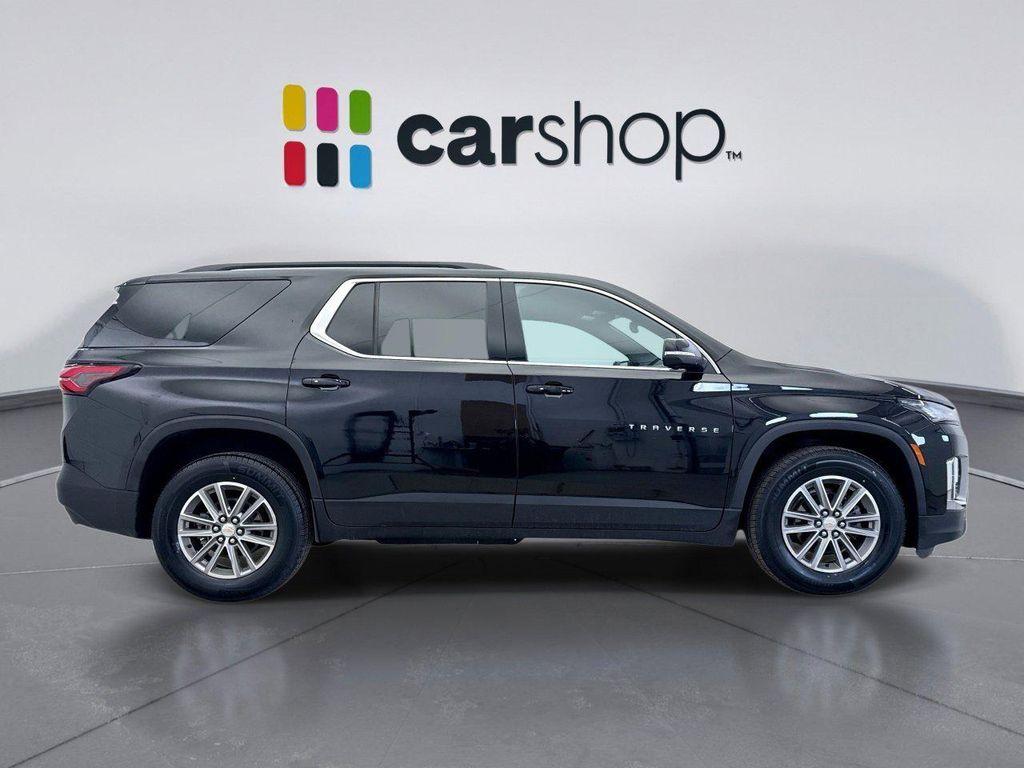 used 2023 Chevrolet Traverse car, priced at $31,199