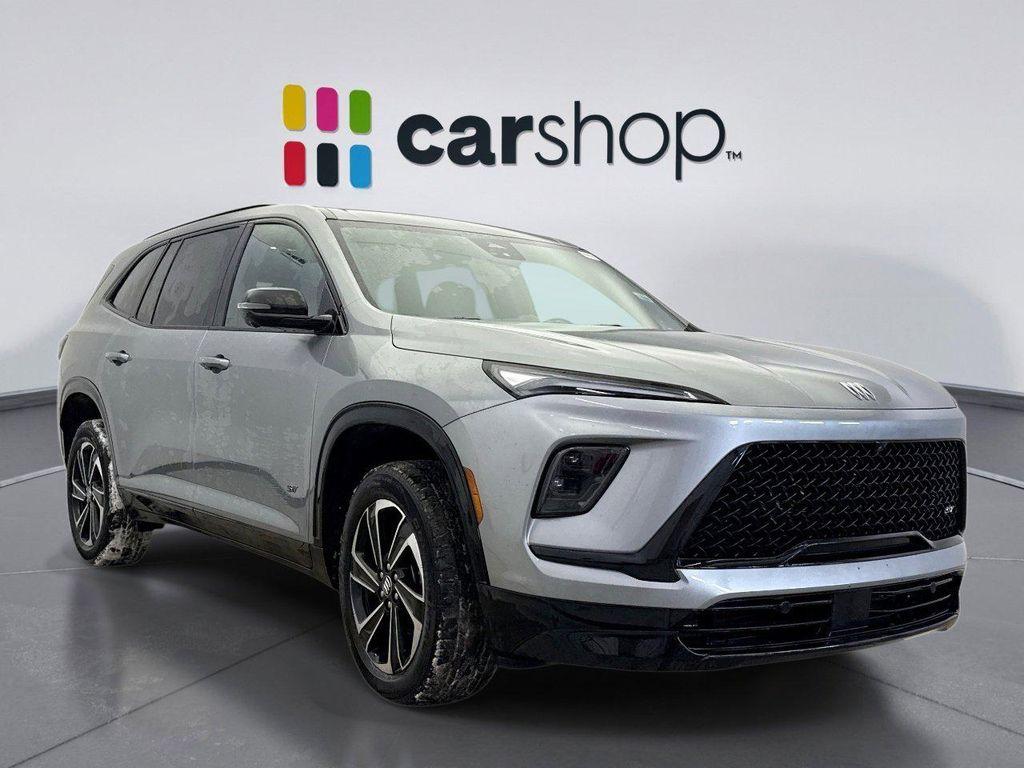 used 2025 Buick Enclave car, priced at $40,999