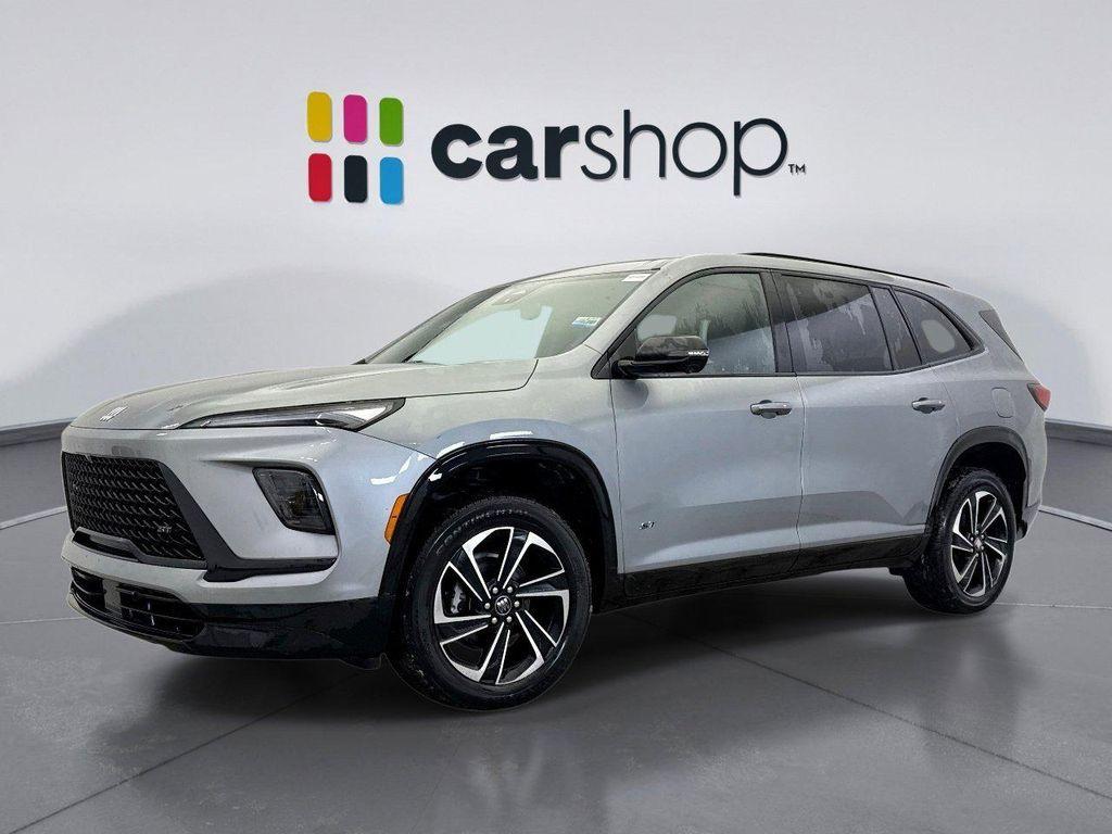 used 2025 Buick Enclave car, priced at $40,999