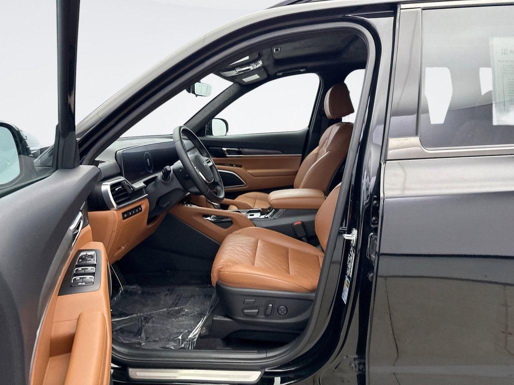 used 2025 Kia Telluride car, priced at $44,498