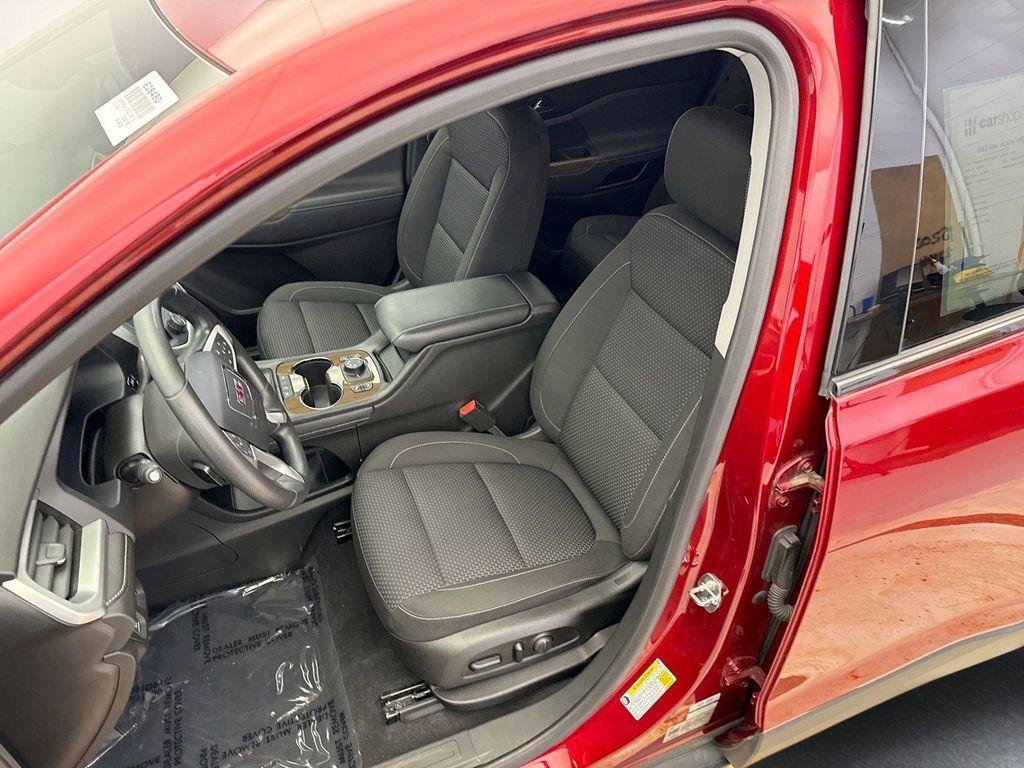 used 2023 GMC Acadia car, priced at $30,799