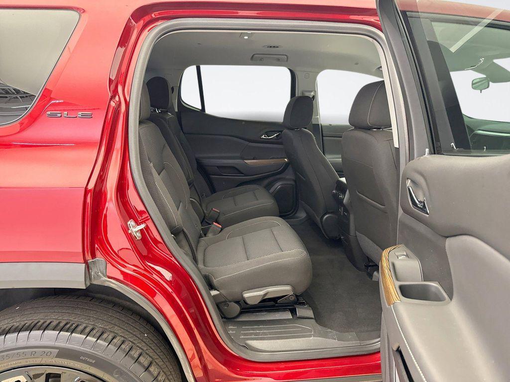 used 2023 GMC Acadia car, priced at $30,799