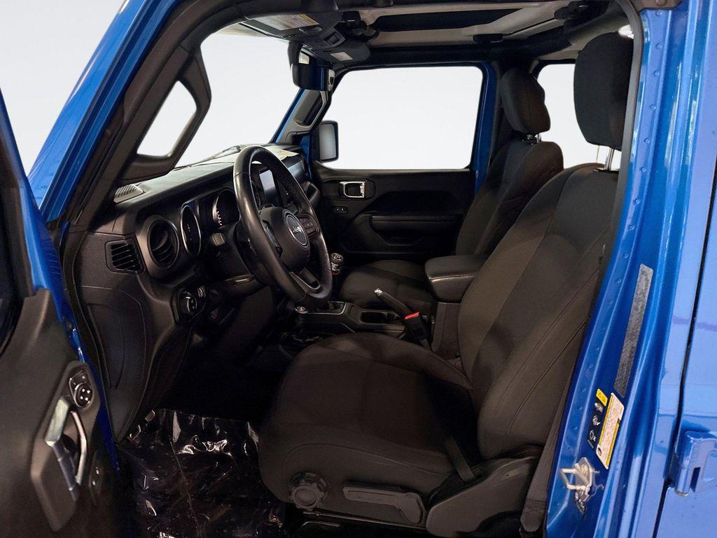 used 2023 Jeep Gladiator car, priced at $33,599