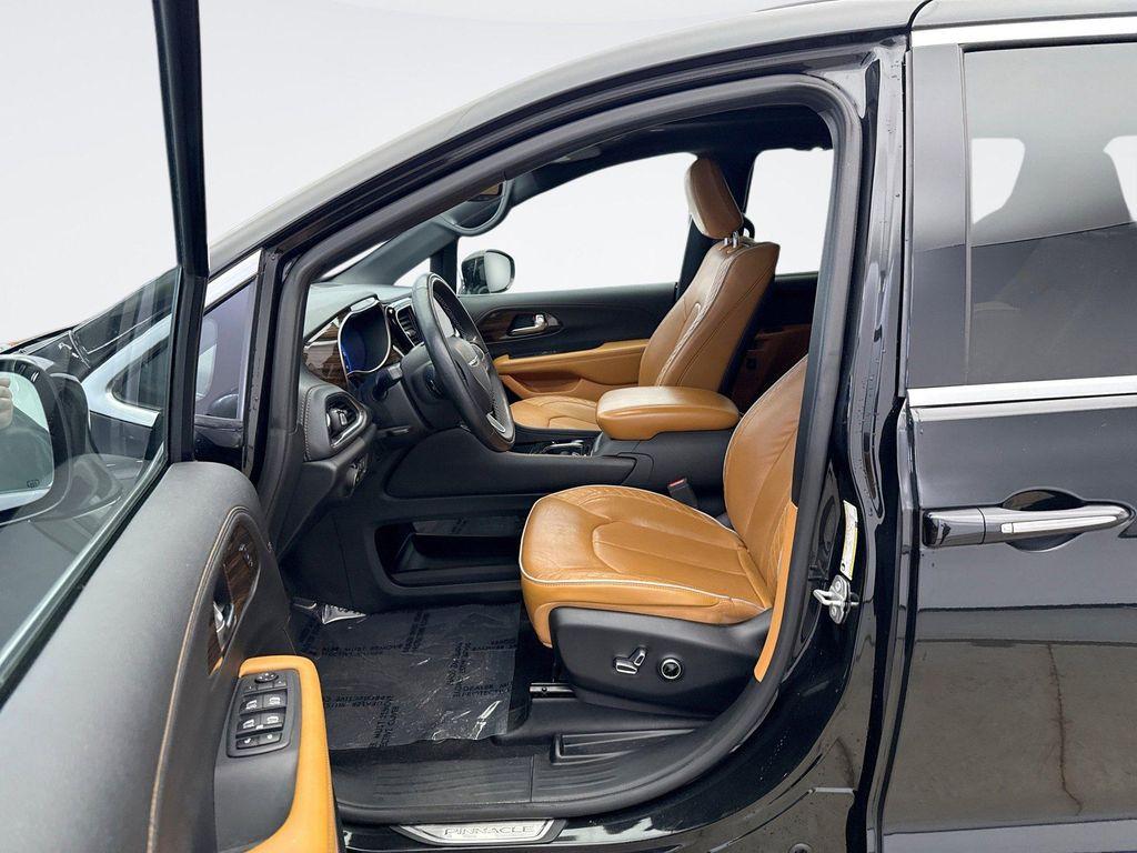 used 2022 Chrysler Pacifica car, priced at $36,599