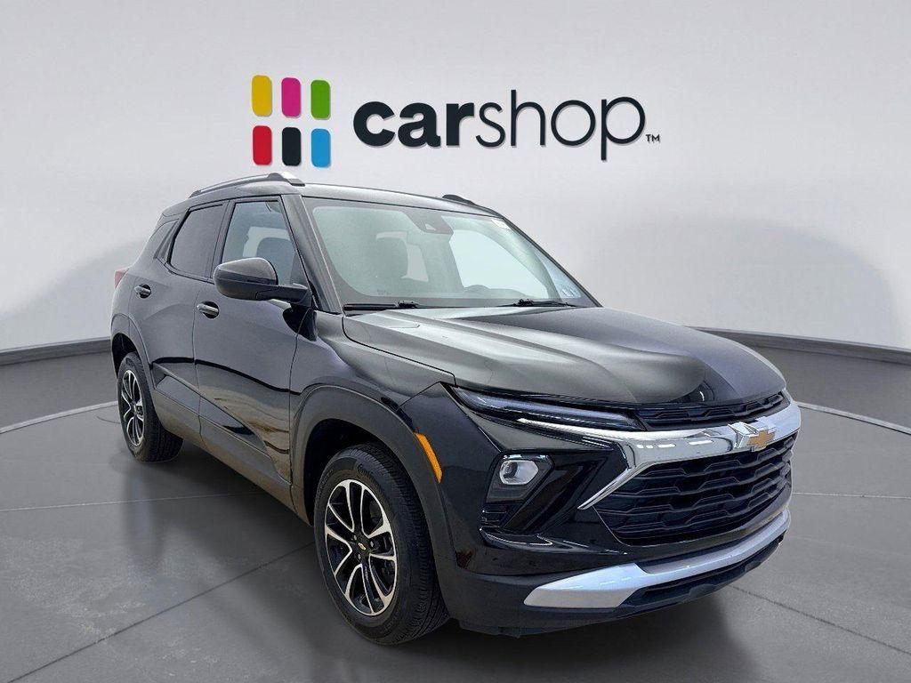 used 2025 Chevrolet TrailBlazer car, priced at $24,599