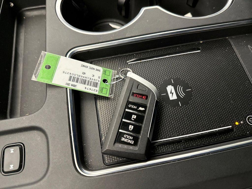 used 2025 Acura MDX car, priced at $58,199