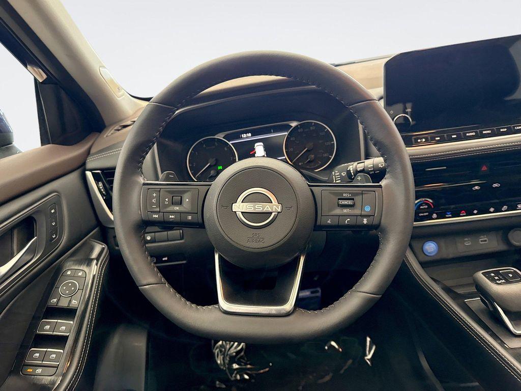 used 2023 Nissan Rogue car, priced at $29,199
