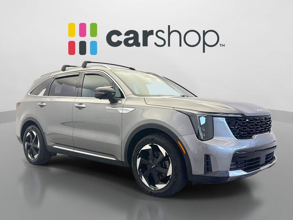 used 2025 Kia Sorento Hybrid car, priced at $38,090