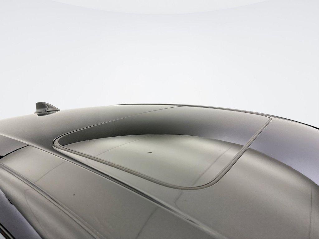 used 2025 Acura TLX car, priced at $38,999