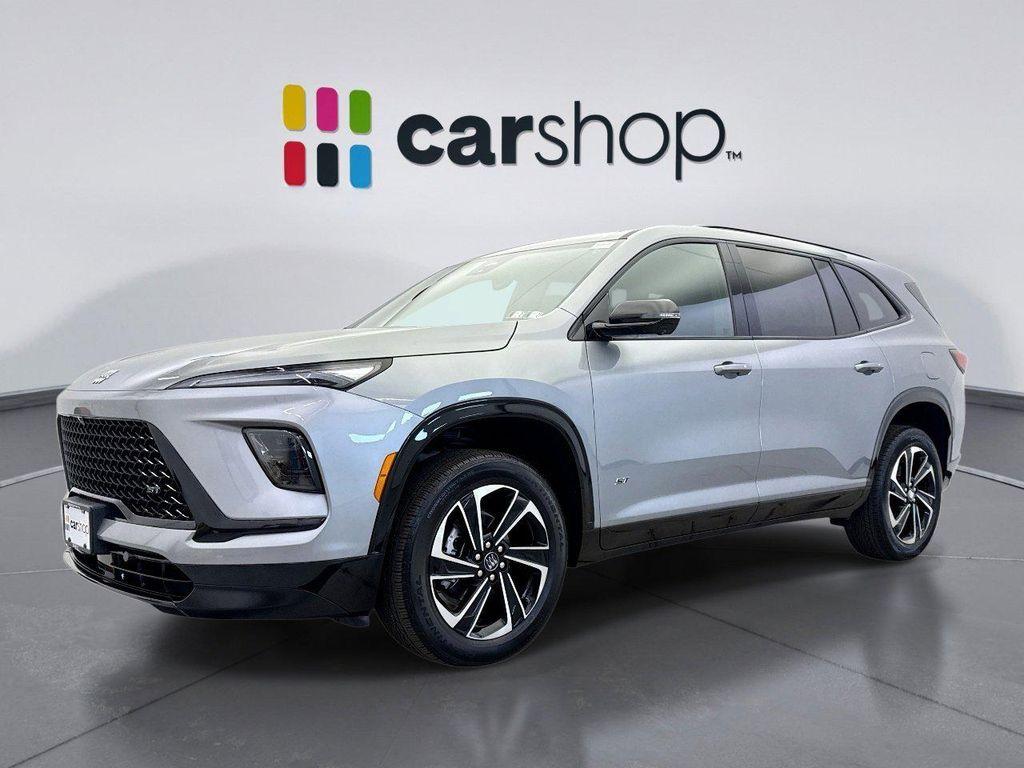 used 2025 Buick Enclave car, priced at $38,999