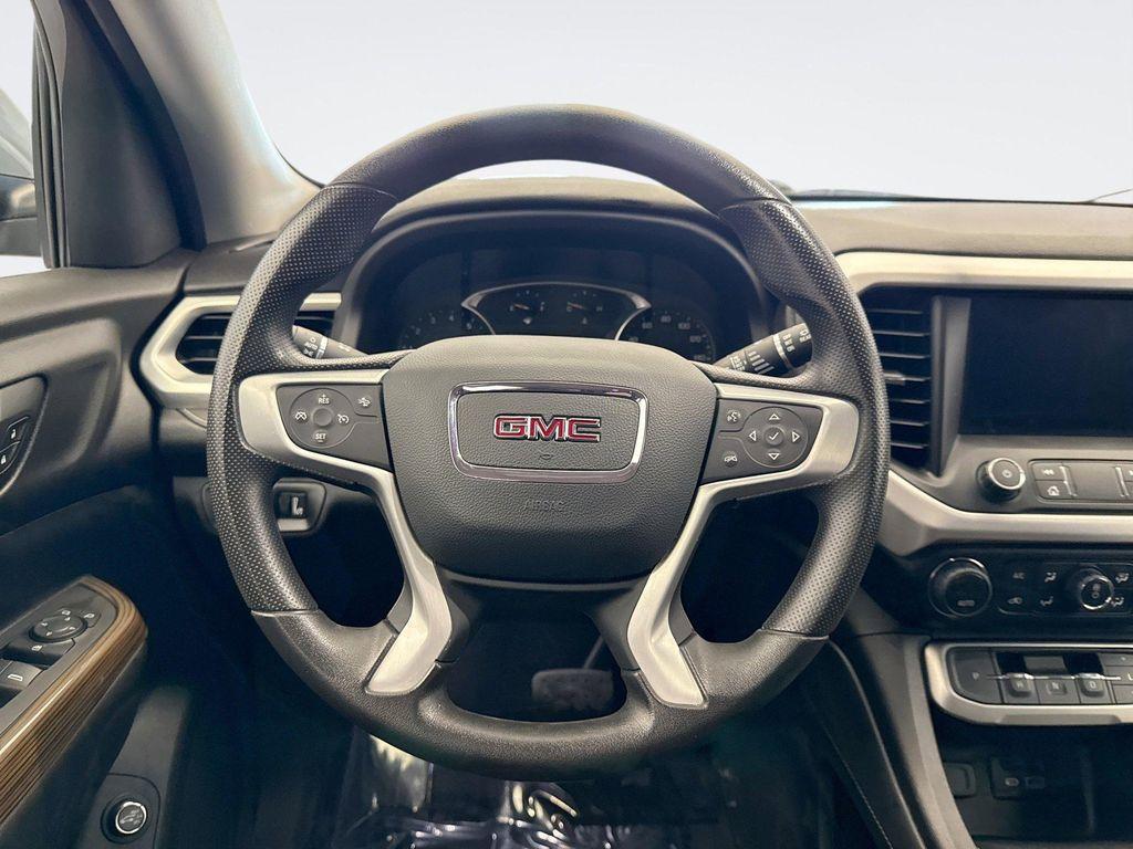 used 2023 GMC Acadia car, priced at $27,999
