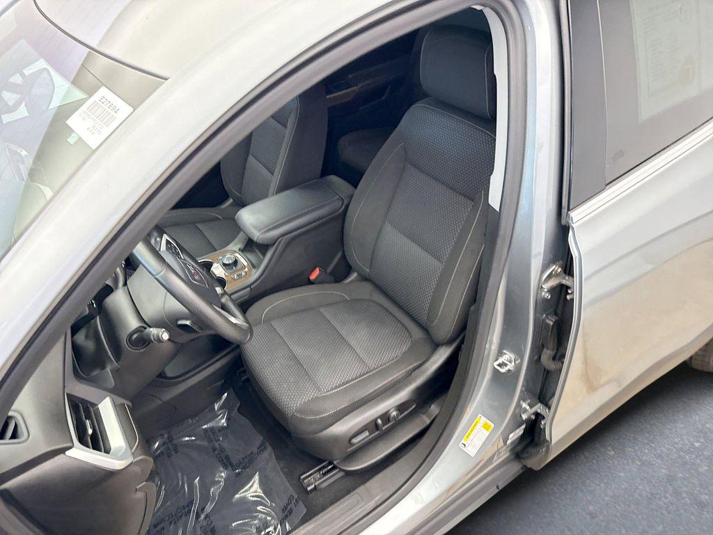 used 2023 GMC Acadia car, priced at $27,999