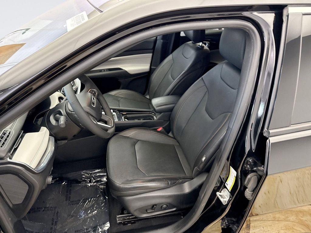 used 2023 Jeep Compass car, priced at $22,799