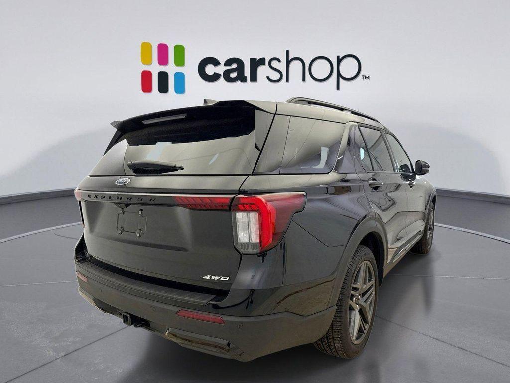 used 2025 Ford Explorer car, priced at $41,300