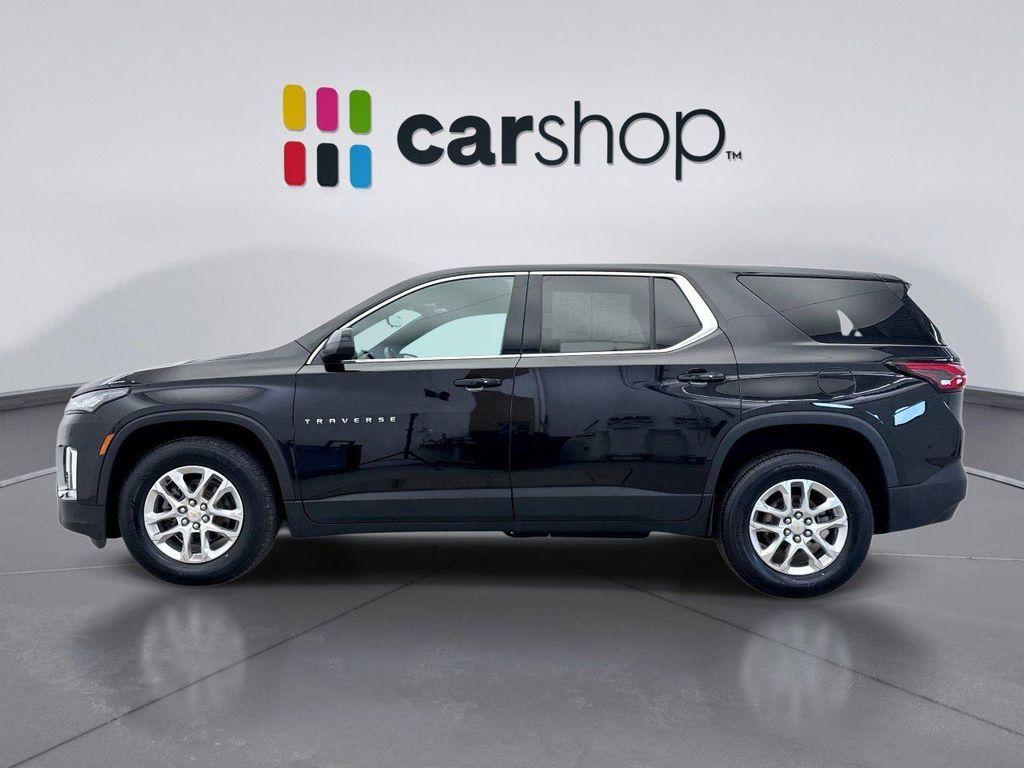 used 2023 Chevrolet Traverse car, priced at $24,649