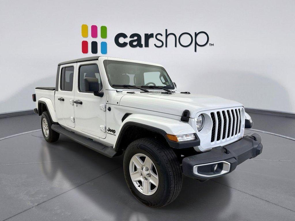 used 2022 Jeep Gladiator car, priced at $30,600