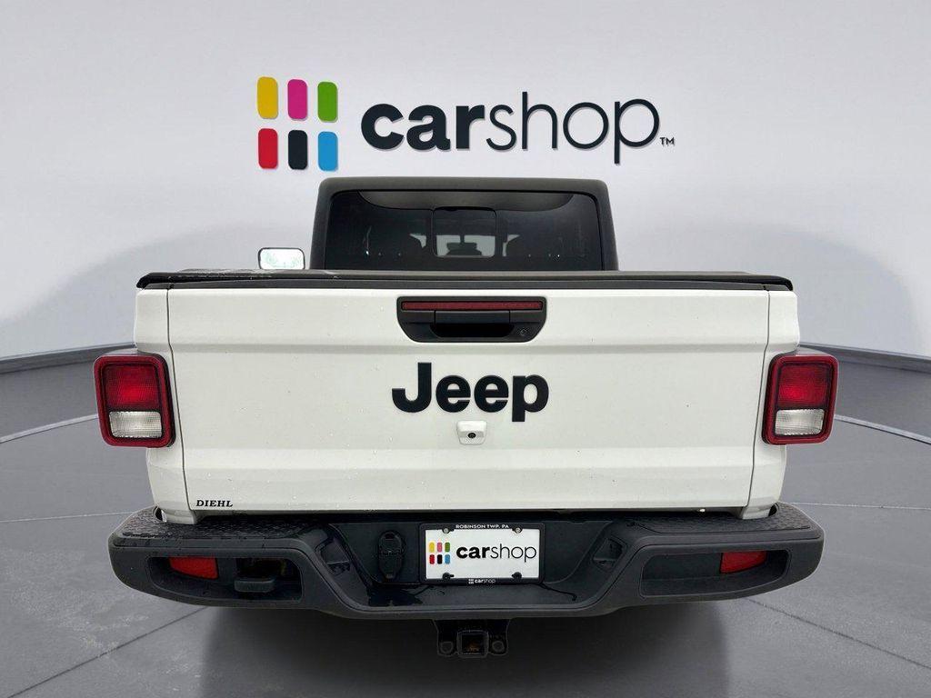 used 2022 Jeep Gladiator car, priced at $30,600