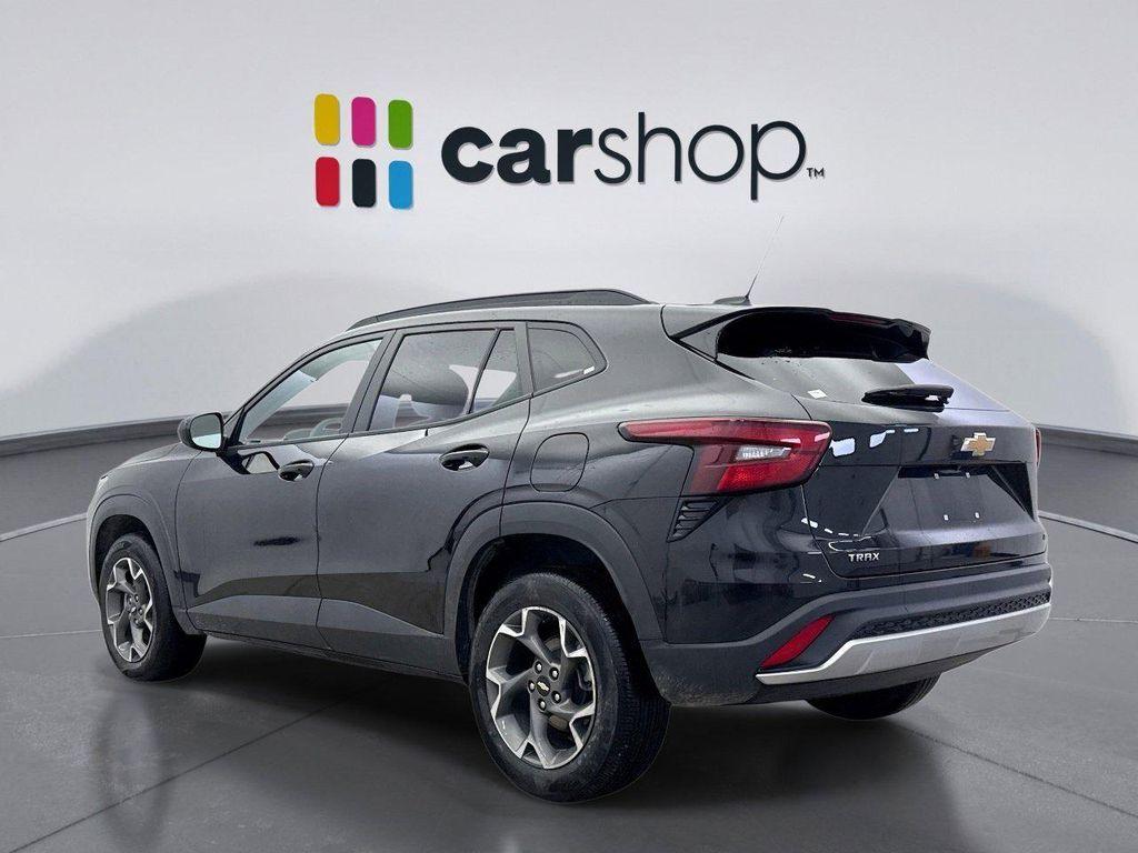 used 2024 Chevrolet Trax car, priced at $21,499