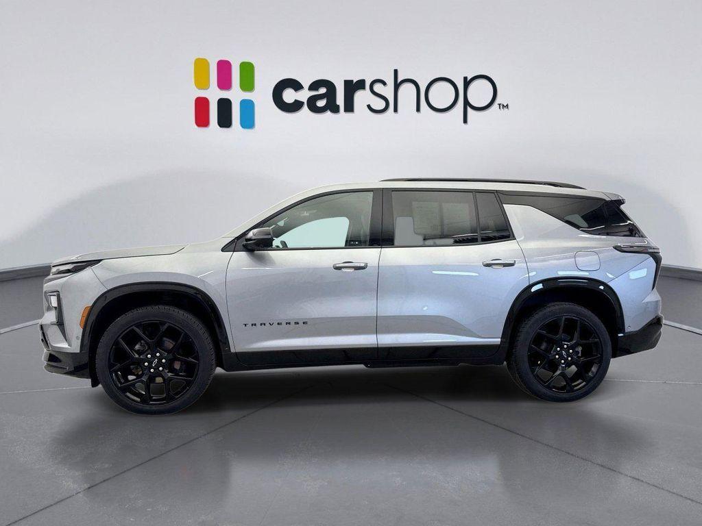 used 2024 Chevrolet Traverse car, priced at $49,799