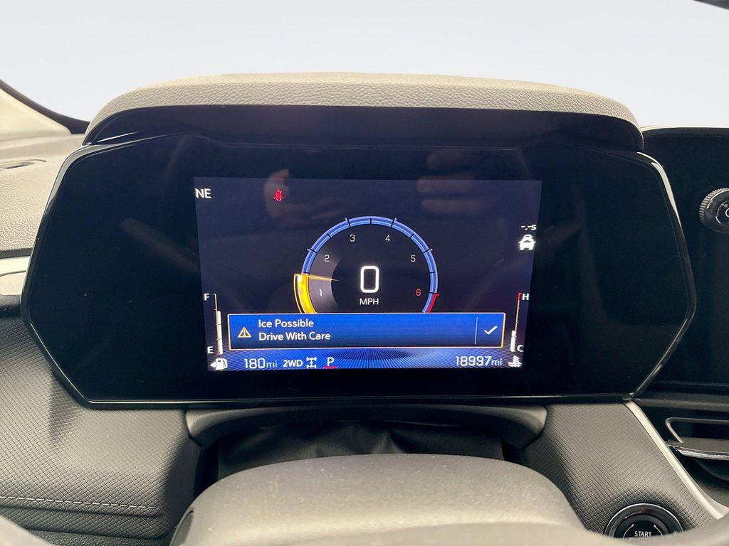 used 2025 Chevrolet TrailBlazer car, priced at $23,097