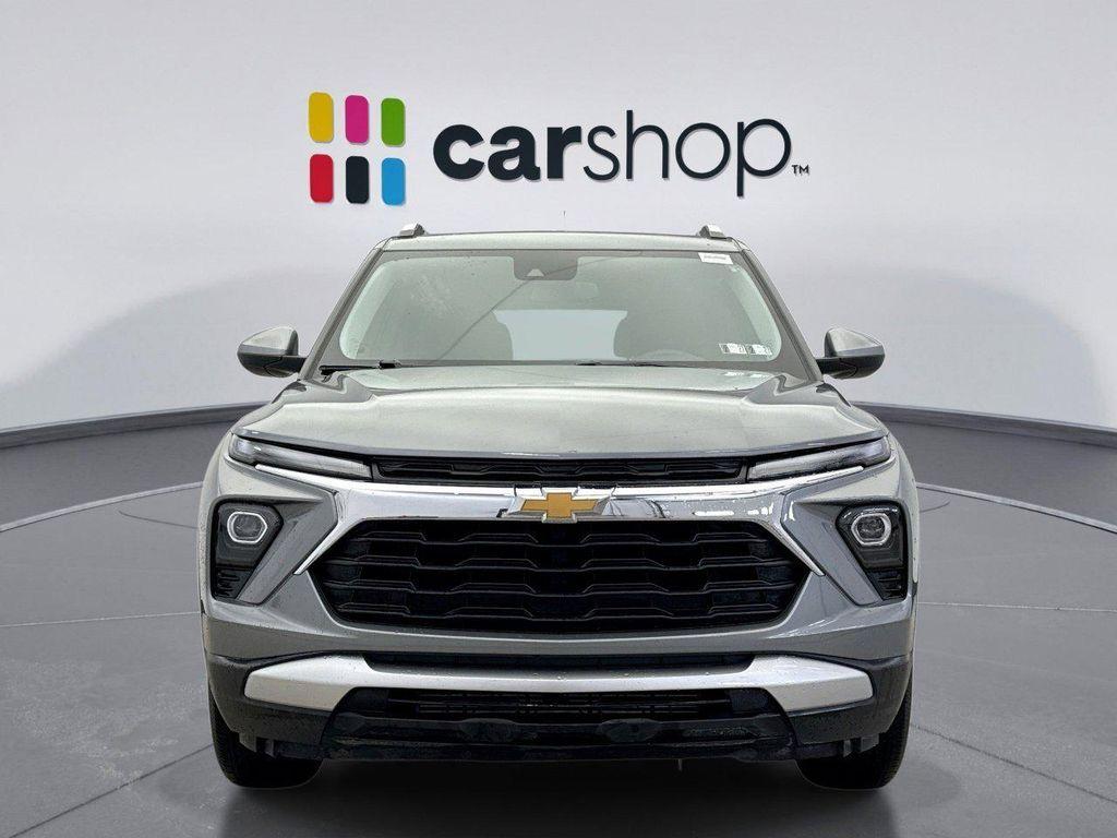 used 2025 Chevrolet TrailBlazer car, priced at $23,097
