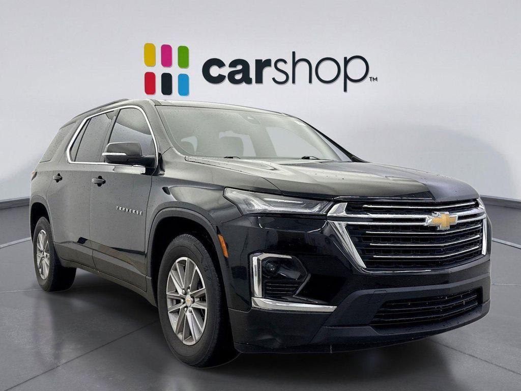 used 2023 Chevrolet Traverse car, priced at $32,000