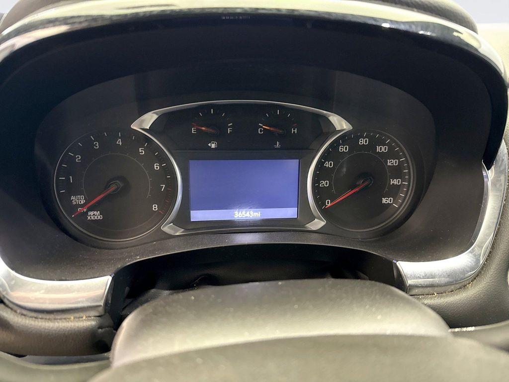 used 2023 Chevrolet Traverse car, priced at $32,000