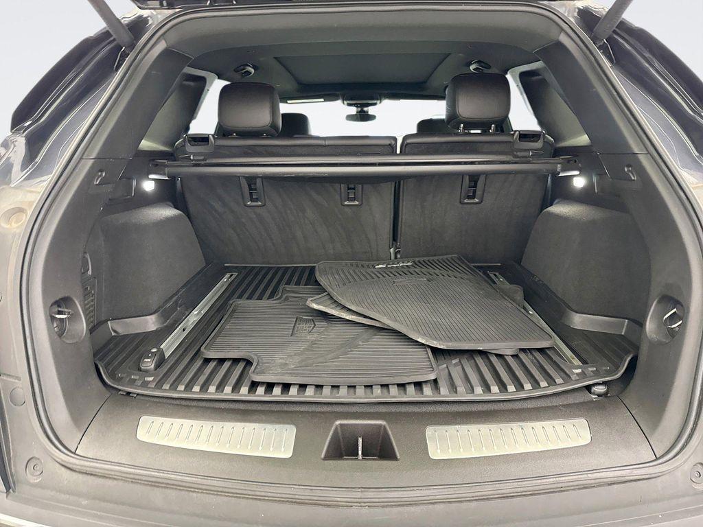 used 2021 Cadillac XT5 car, priced at $29,949