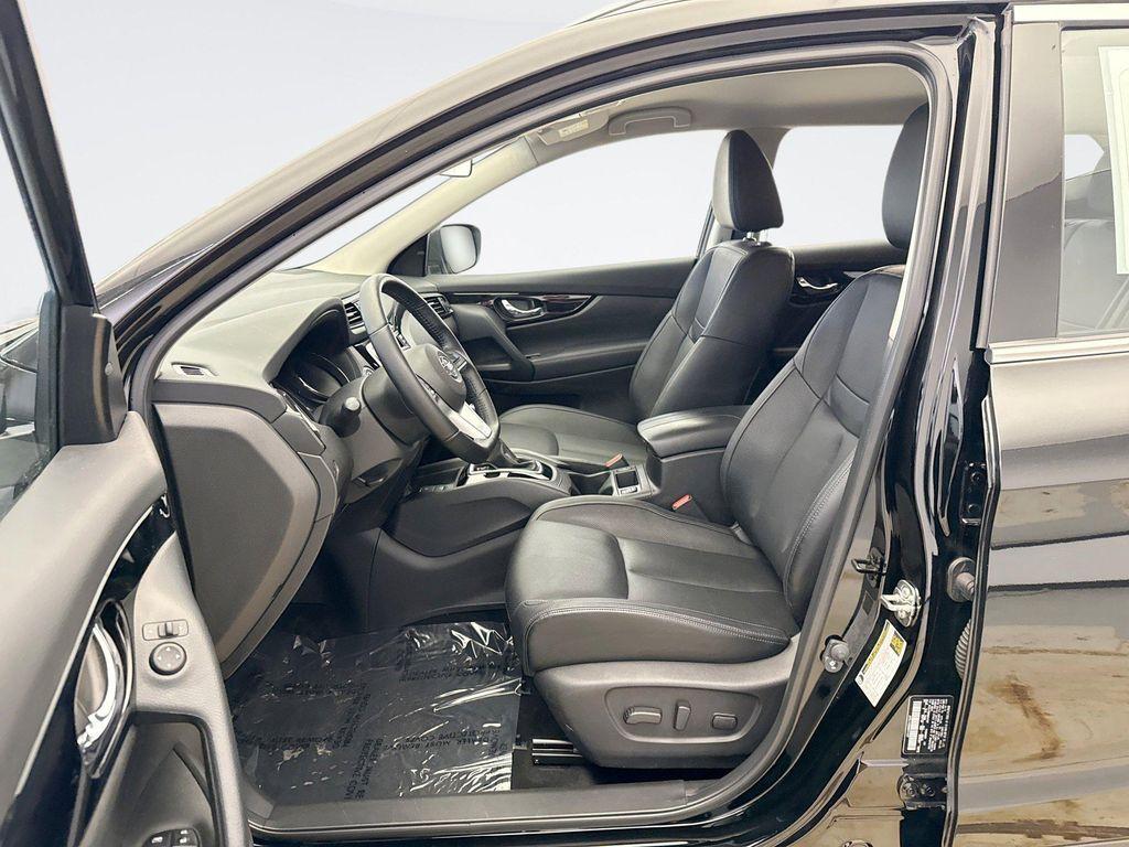 used 2022 Nissan Rogue Sport car, priced at $24,799