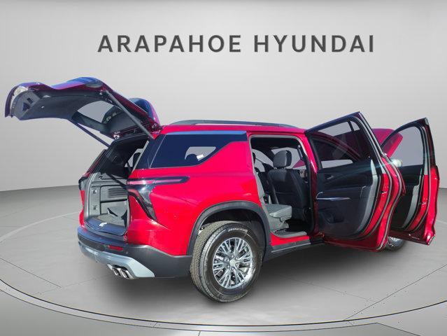 used 2024 Chevrolet Traverse car, priced at $39,715