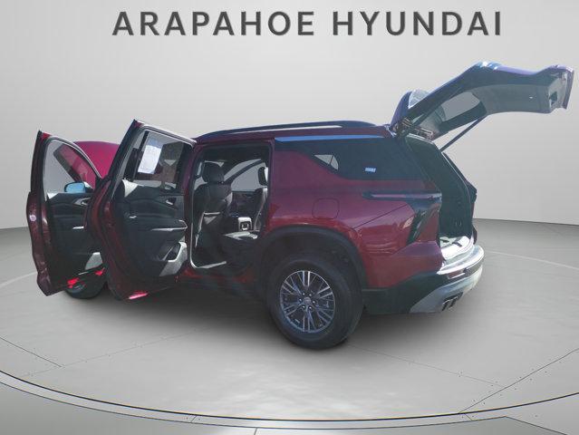 used 2024 Chevrolet Traverse car, priced at $39,715