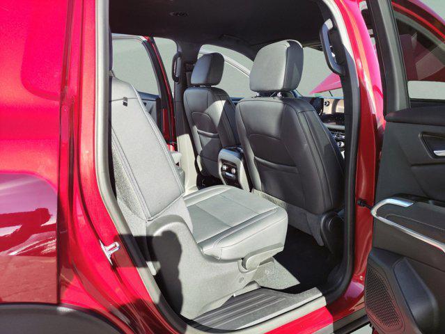 used 2024 Chevrolet Traverse car, priced at $39,715