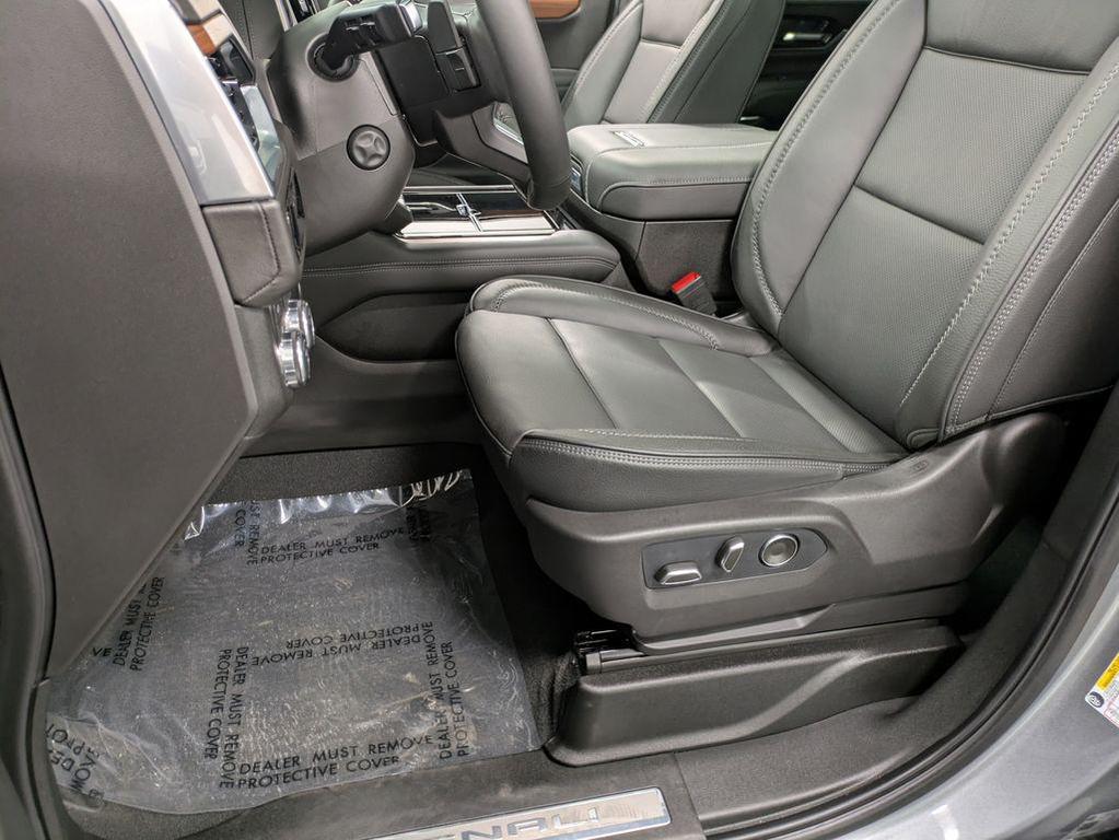 used 2026 GMC Yukon car, priced at $88,551