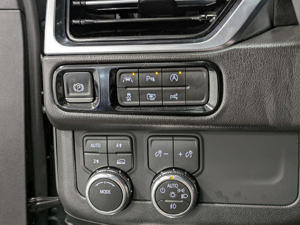 used 2026 GMC Yukon XL car, priced at $88,551
