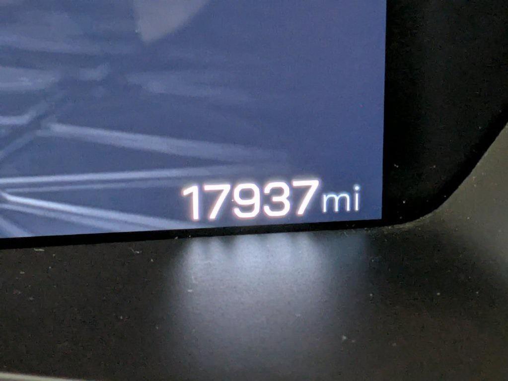 used 2024 GMC Canyon car, priced at $41,496