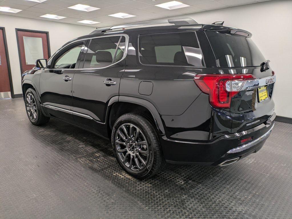 used 2023 GMC Acadia car, priced at $38,900