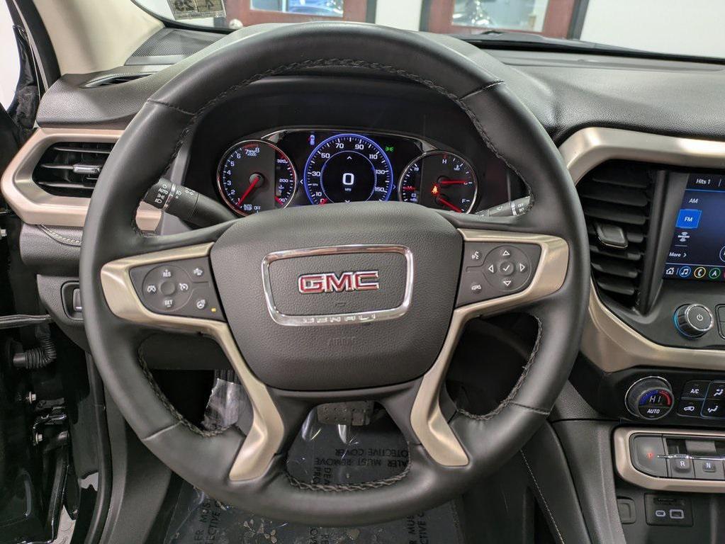 used 2023 GMC Acadia car, priced at $38,900