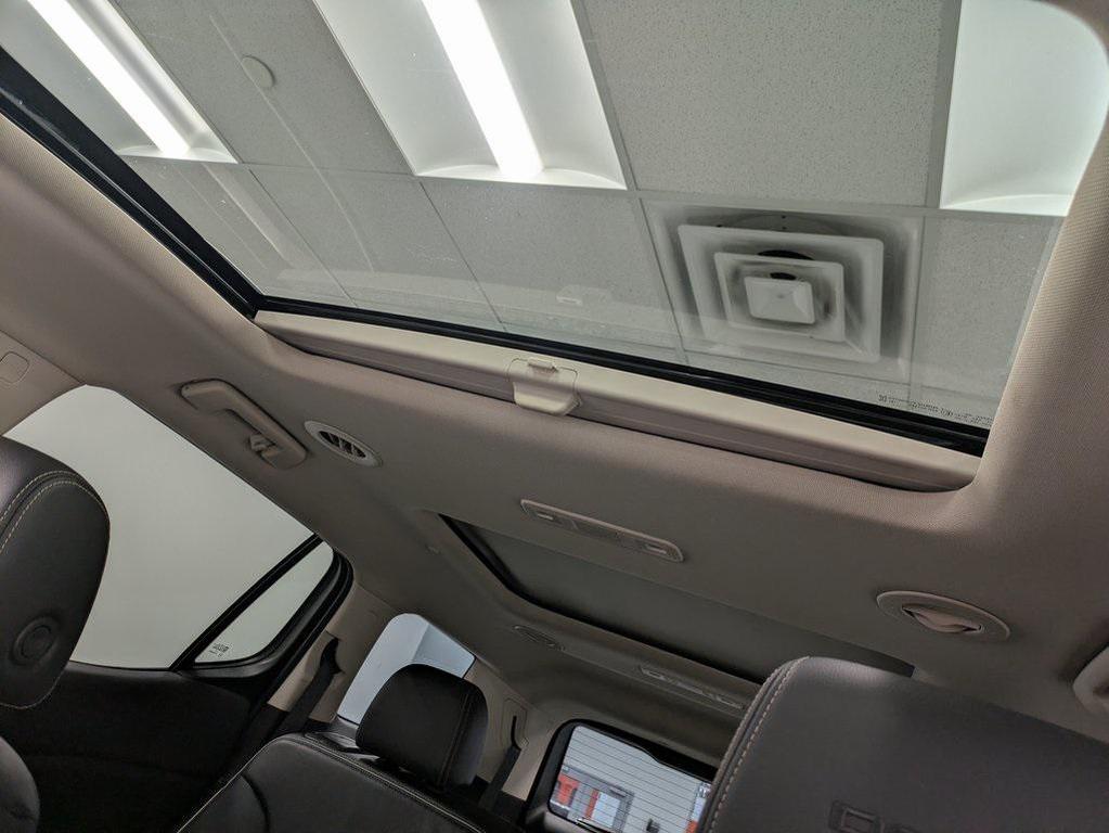 used 2023 GMC Acadia car, priced at $38,900