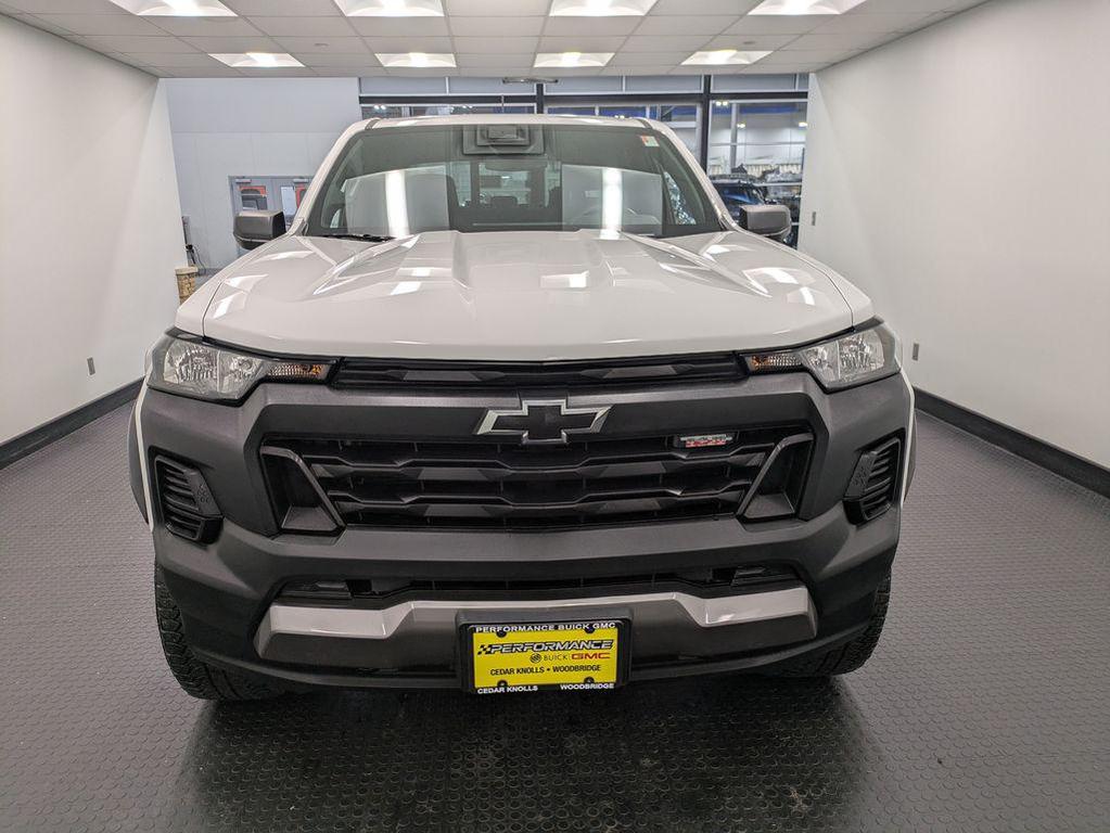 new 2024 Chevrolet Colorado car, priced at $36,900