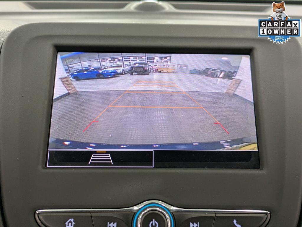 used 2023 Chevrolet Equinox car, priced at $25,900