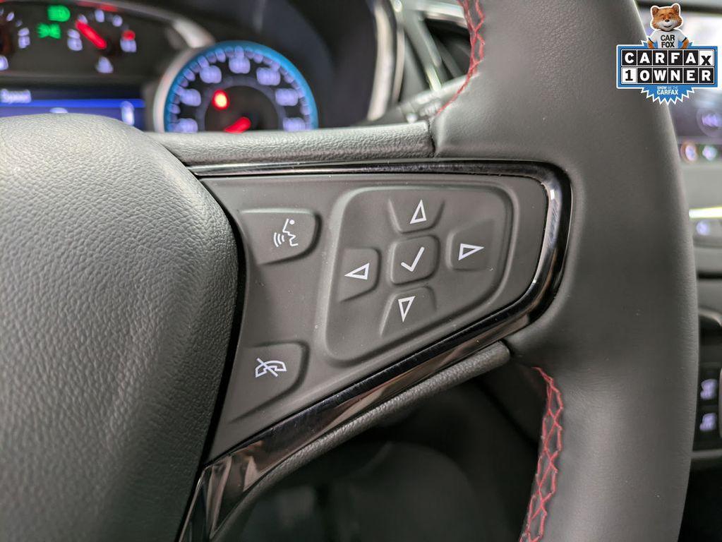 used 2023 Chevrolet Equinox car, priced at $25,900