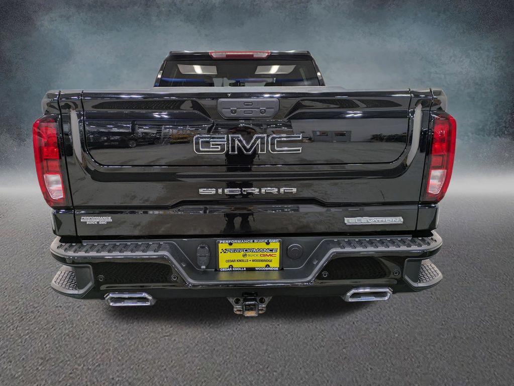 used 2022 GMC Sierra 1500 car, priced at $38,214