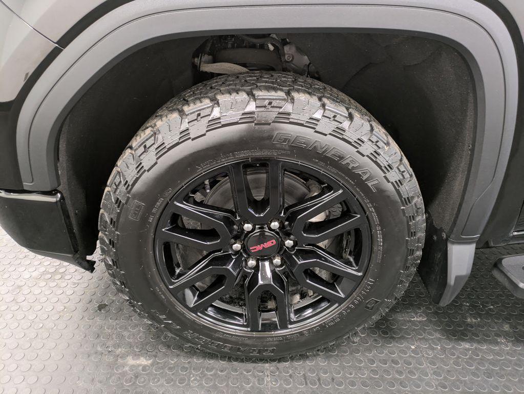 used 2022 GMC Sierra 1500 car, priced at $38,214