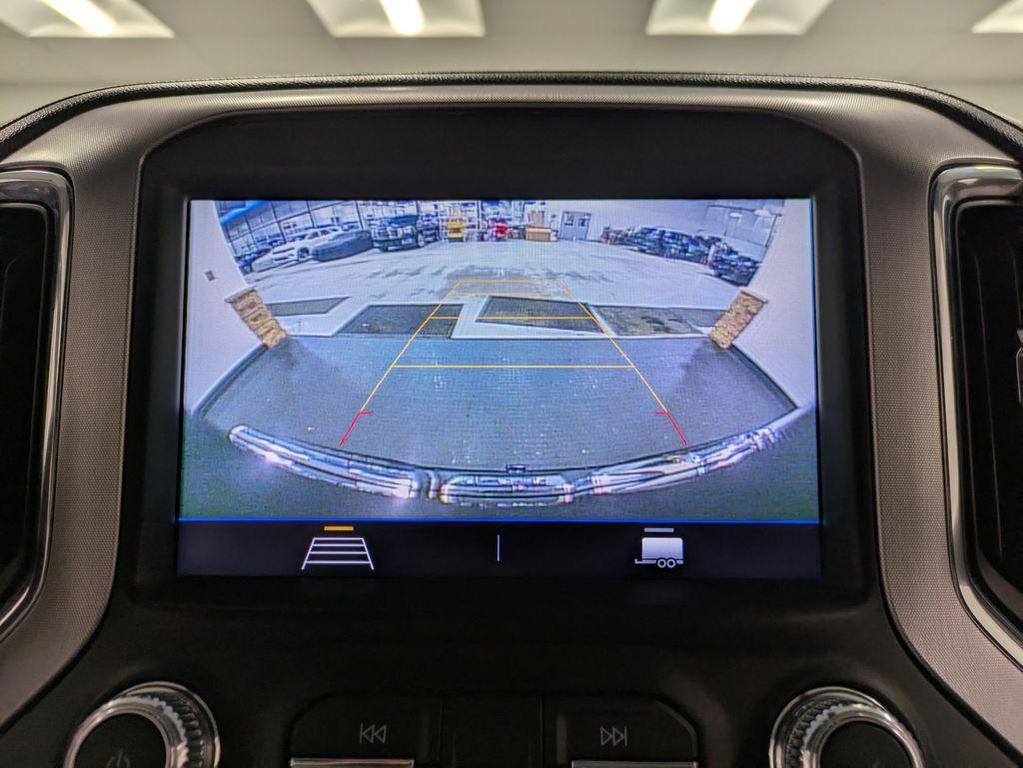 used 2022 GMC Sierra 1500 car, priced at $38,214