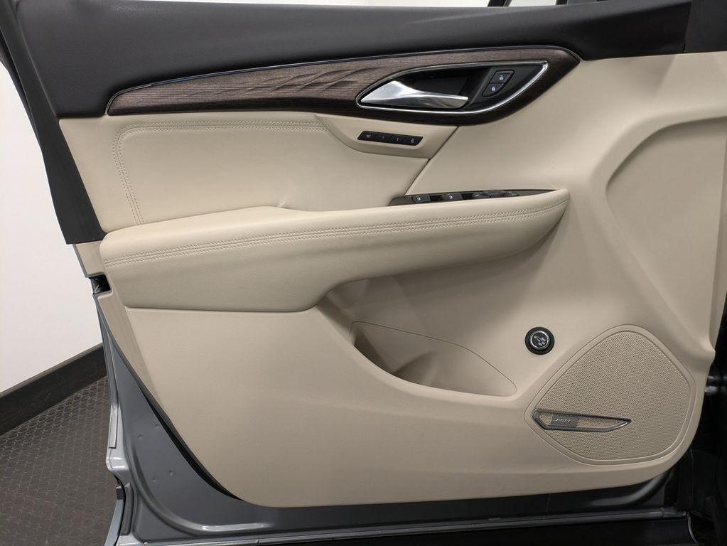 used 2023 Buick Envision car, priced at $33,410