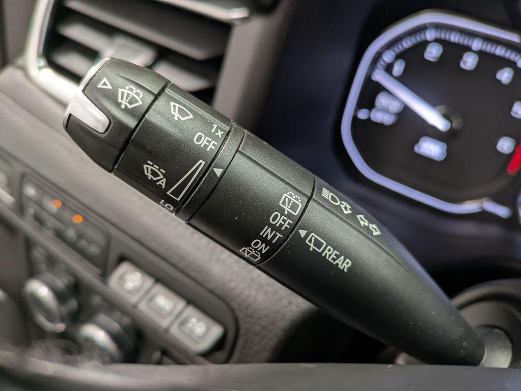 used 2021 GMC Yukon car, priced at $48,900