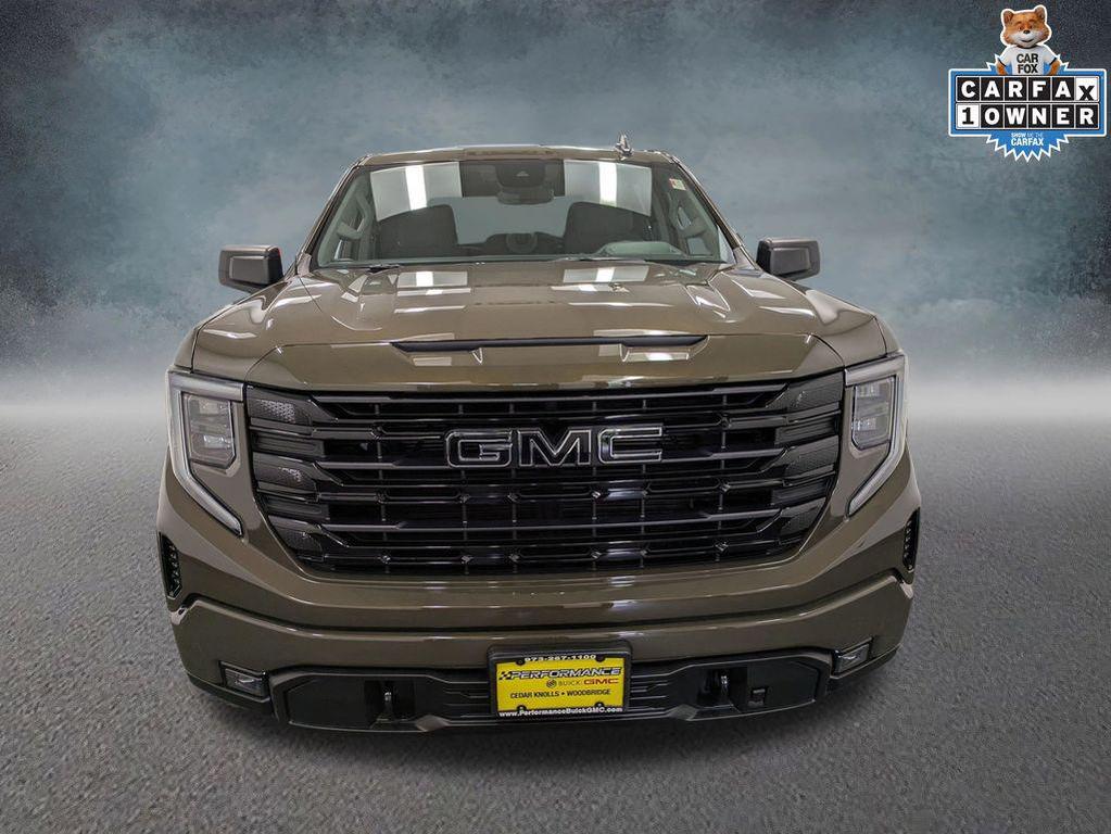 used 2024 GMC Sierra 1500 car, priced at $49,900